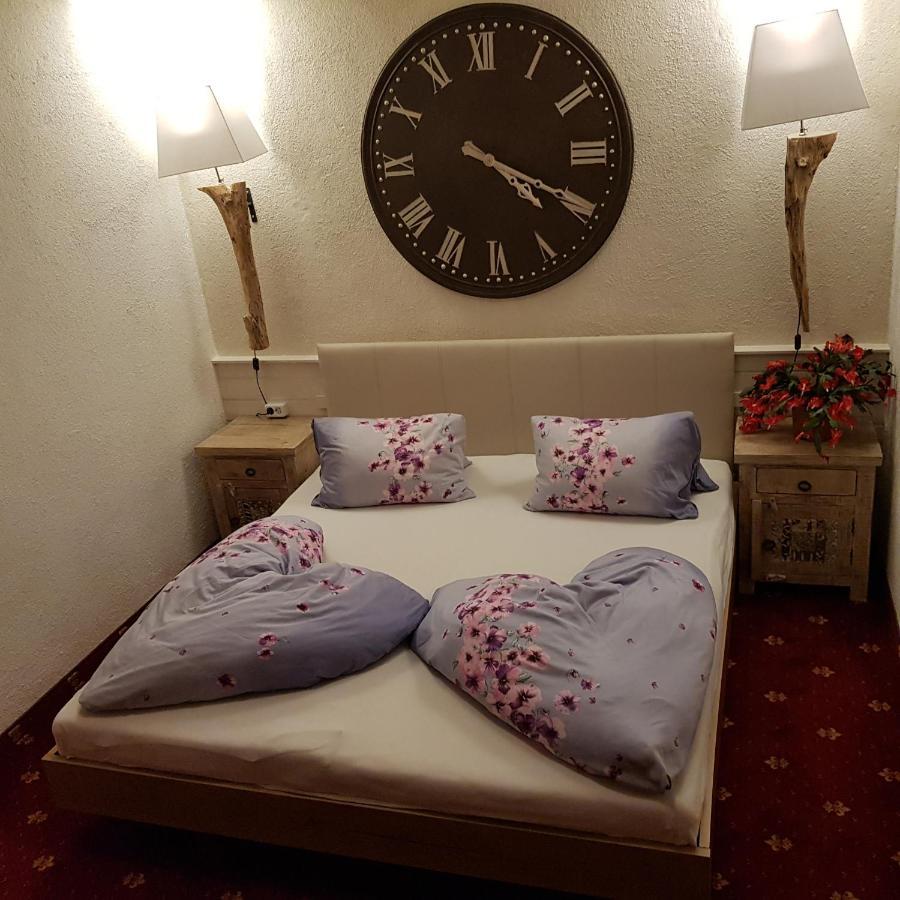 Familienferienhaus Florentine Längenfeld Extérieur photo
