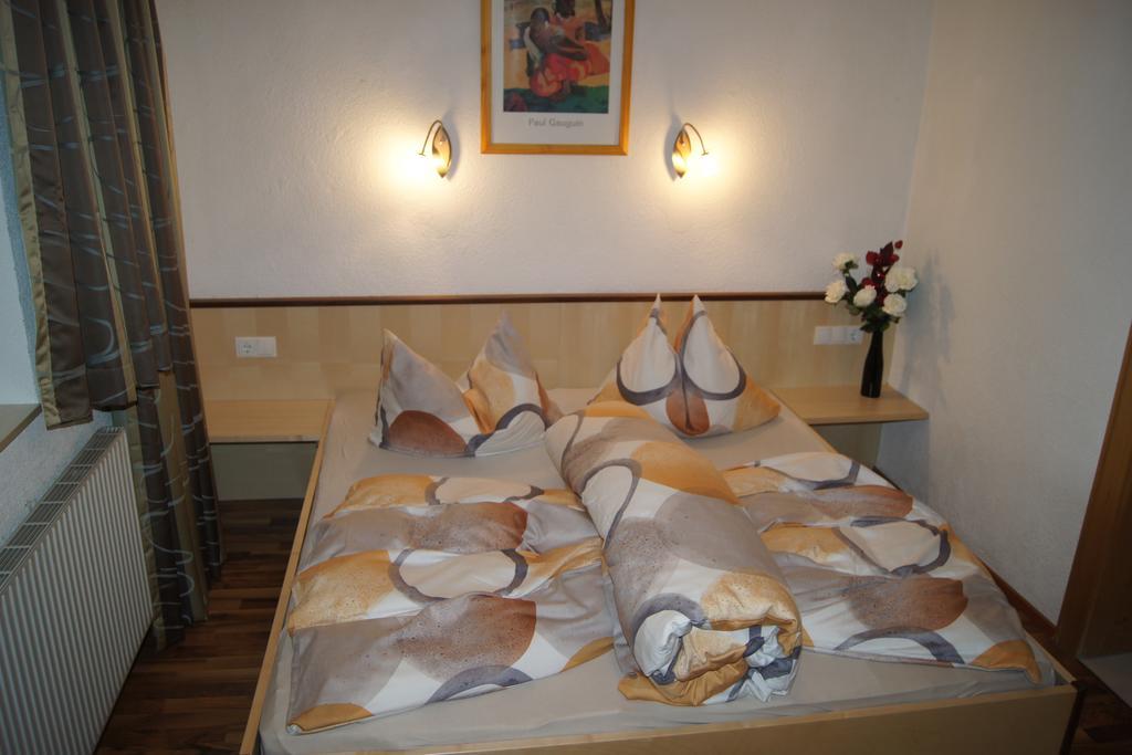 Familienferienhaus Florentine Längenfeld Extérieur photo