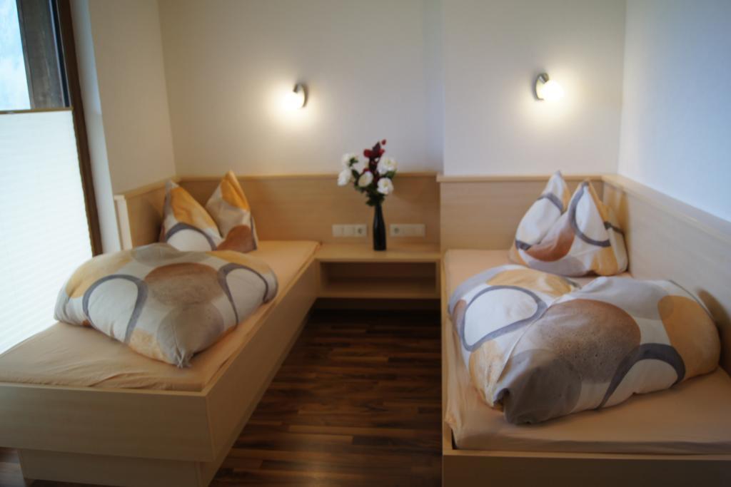 Familienferienhaus Florentine Längenfeld Extérieur photo